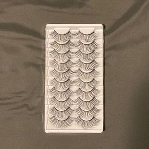 Black band false eyelashes